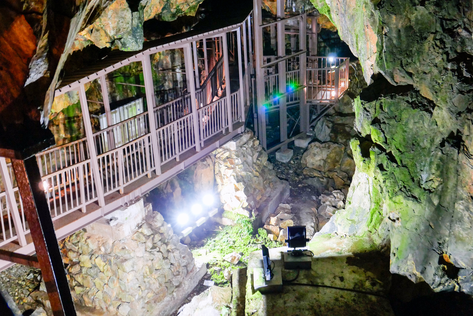 1-1. The "Nobesawa Ginzan" that Flourished in the Edo Period: The Roots of the Onsen's Discovery