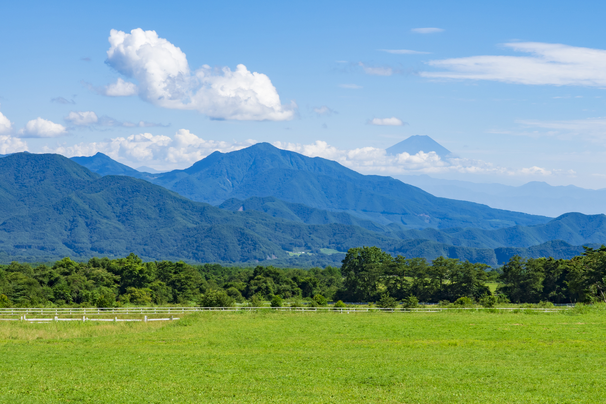 Take the Fresh Air of Yatsugatake Home with You